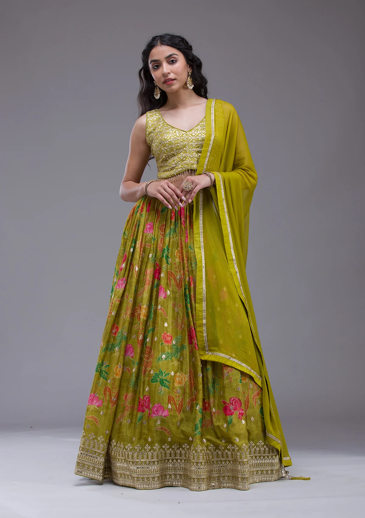 GCFE0043428_MEHENDI_8.webp
