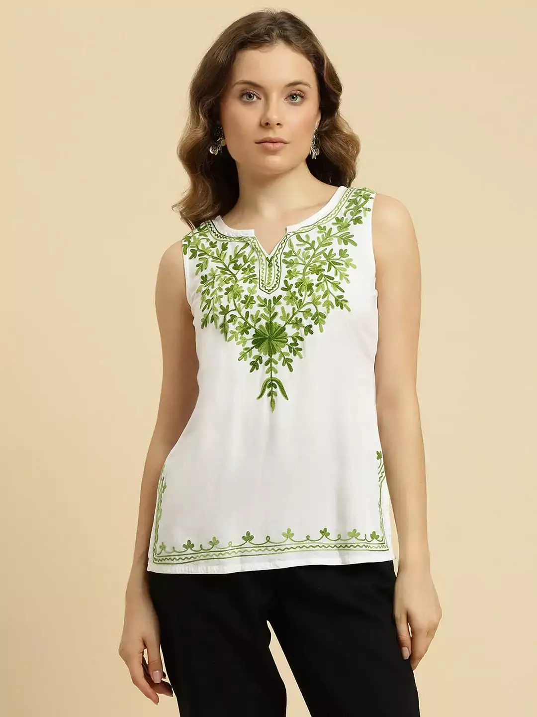 white-green-sleeveless1-1.webp